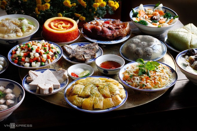 Mâm cỗ Tết truyền thống Hà Nội. Ảnh minh họa: Bùi Thủy