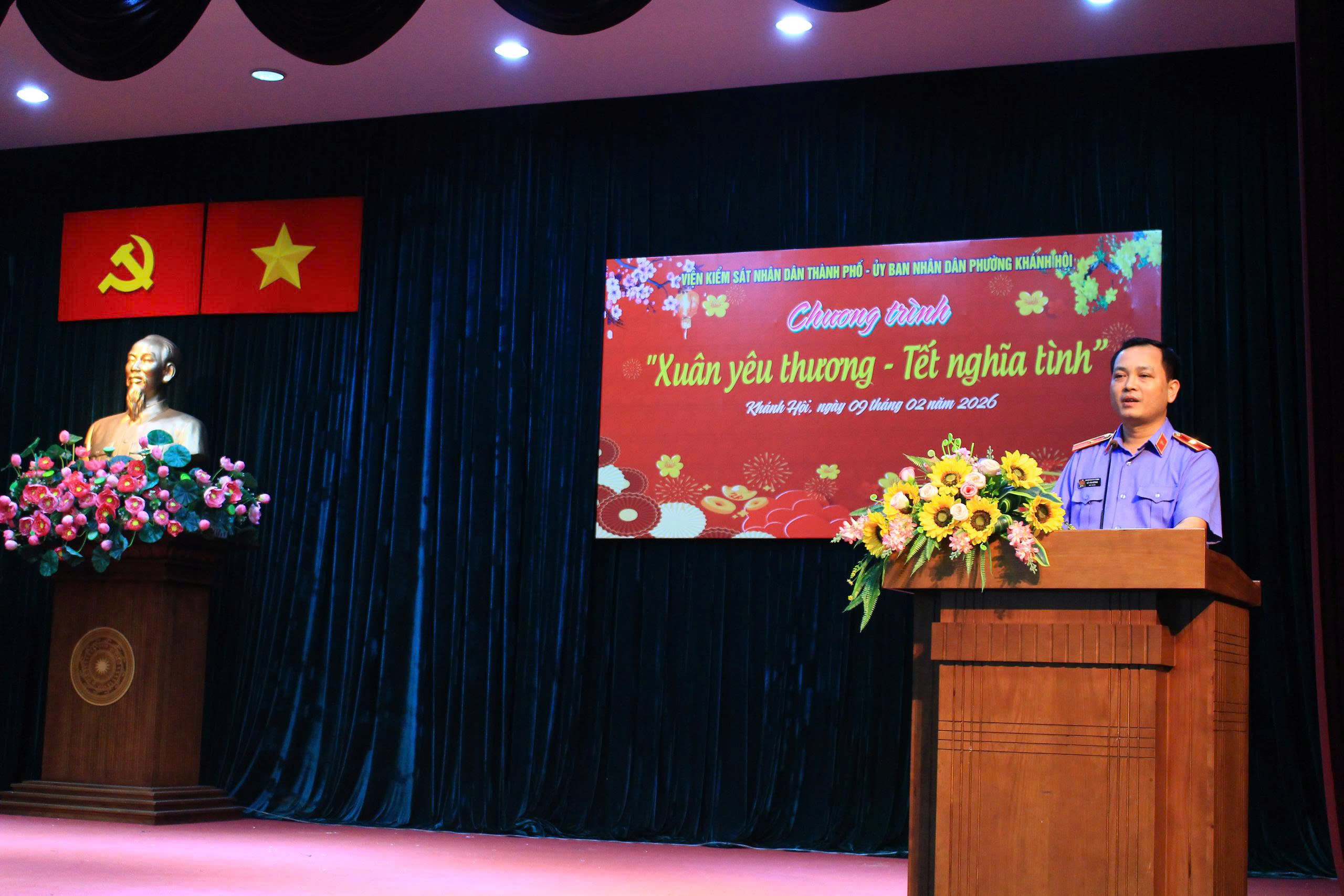 Viện KSND TP.HCM chung tay ‘vì một cái Tết ấm no’ trọn vẹn 1 Viện KSND TP.HCM chung tay ‘vì một cái Tết ấm no’ trọn vẹn - Ảnh 1.