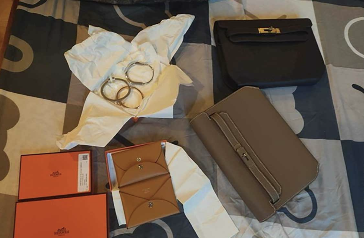 Viện truy tố trộm cắp, tòa tuyên lừa đảo 1 Vụ án ‘chiếc túi xách ở quán bar’: Viện truy tố trộm cắp, tòa tuyên lừa đảo - Ảnh 1.