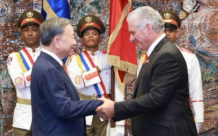 Việt Nam quan ngại sâu sắc việc Mỹ áp thuế các nước cung cấp dầu cho Cuba - Ảnh 2.