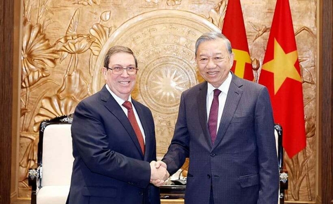 Tổng Bí thư Tô Lâm và Bộ trưởng Ngoại giao Cuba Bruno Rodriguez Parrilla trong buổi tiếp tại Hà Nội chiều 2/2. Ảnh: TTXVN