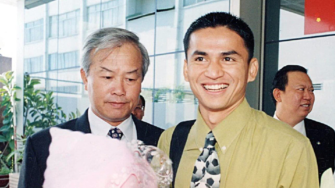 Vĩnh biệt người hết lòng với bóng đá Việt Nam 2 bóng đá - Ảnh 2.