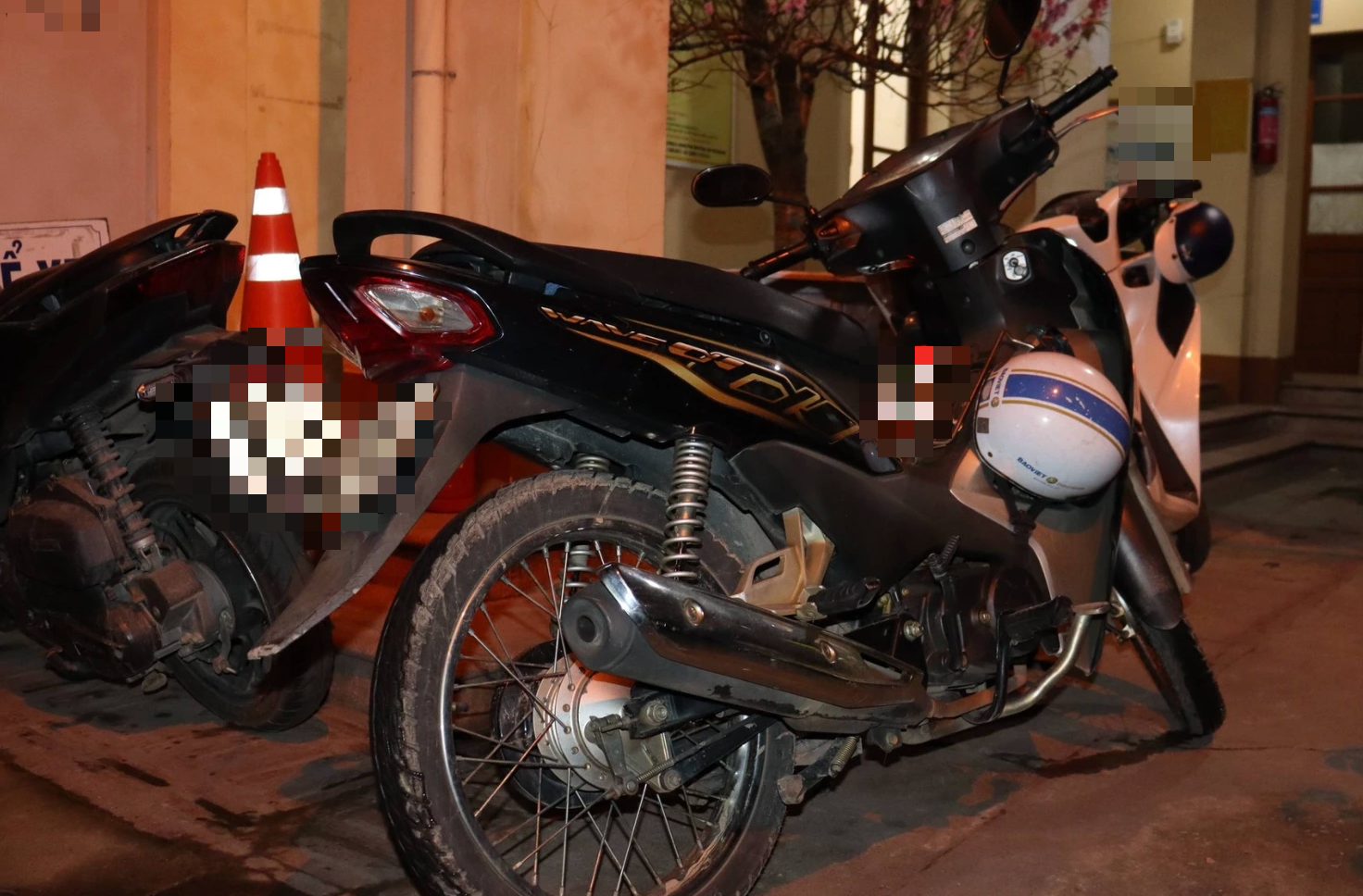 - Ảnh 1. - Ảnh 1.