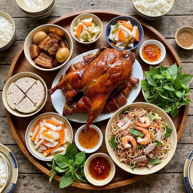 Vui xuân, giữ an toàn cho người bệnh thận: Cẩm nang vàng giúp hạn chế biến chứng ngày Tết 1 Dịp Tết, người bệnh thận cần đặc biệt chú ý chế độ ăn uống và sinh hoạt để hạn chế biến chứng.