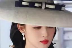 Nhan sắc tuyệt mỹ giúp Vương Sở Nhiên gây sốt