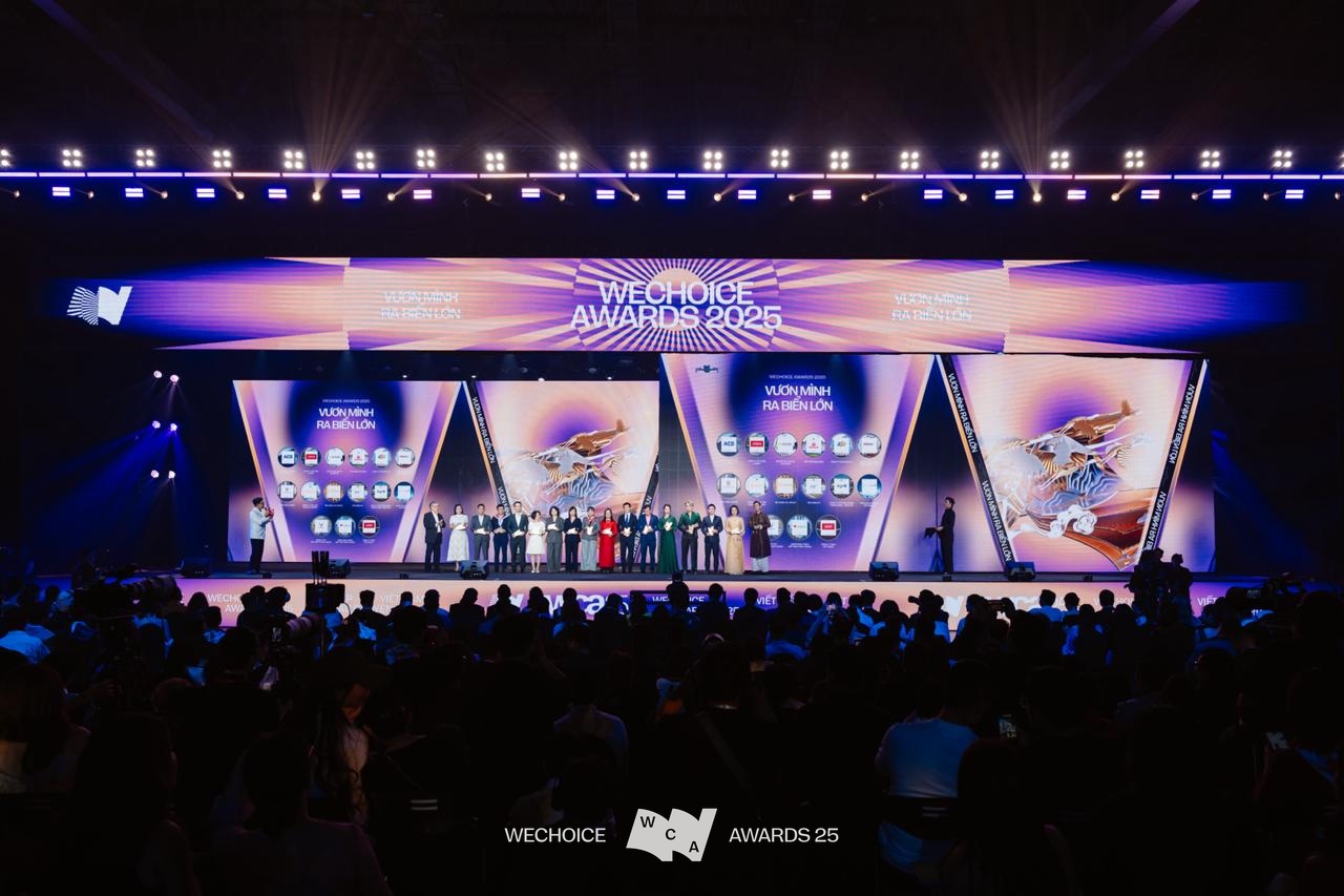 WeChoice Awards 2025 và khoảnh khắc tôn vinh những doanh nghiệp Việt chinh phục “biển lớn”- Ảnh 1.