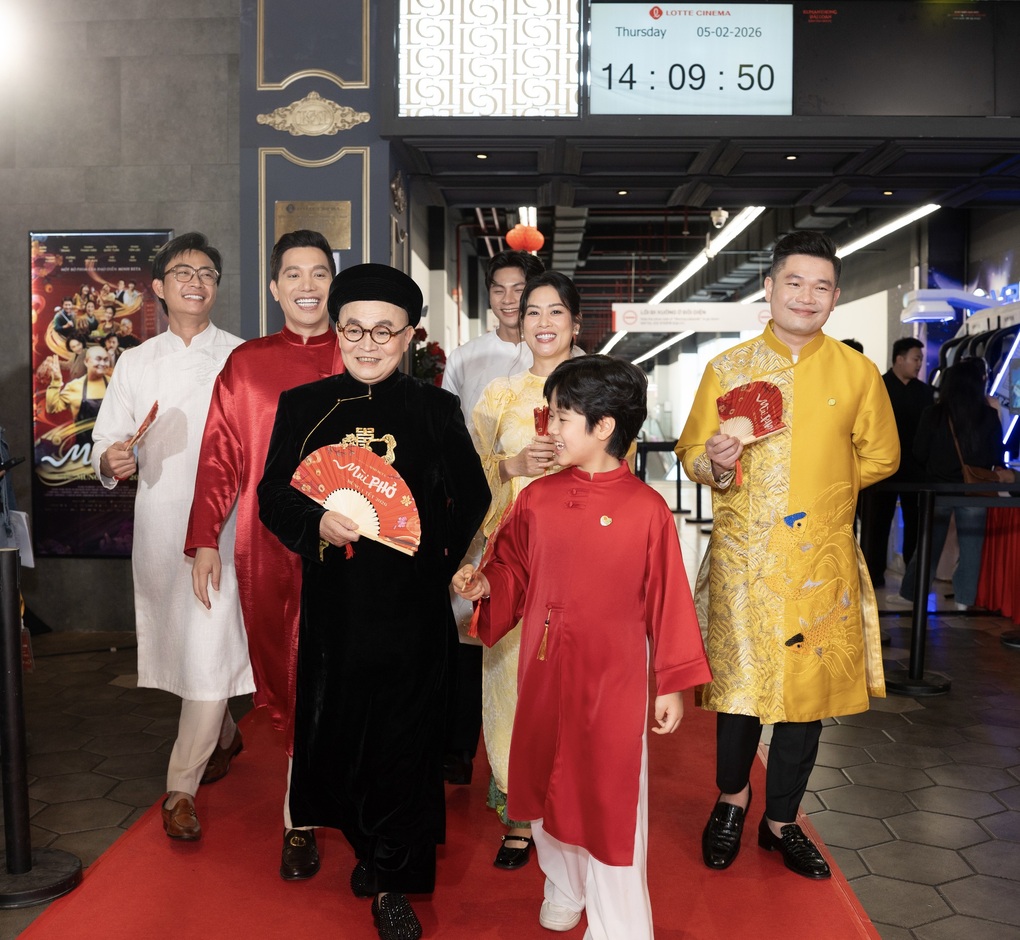 Xuân Hinh lần đầu đóng điện ảnh, doanh thu Mùi phở áp sát phim Trường Giang - 1