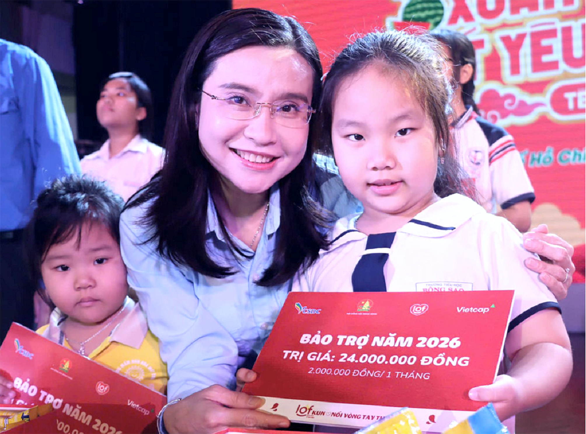 xuân sẻ chia - Ảnh 1.