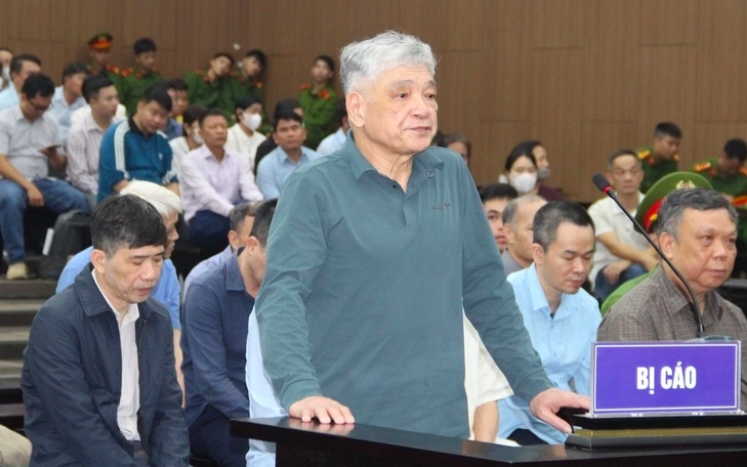 10 tỷ đồng đặt trước cửa nhà Quyền cục trưởng- Ảnh 1.