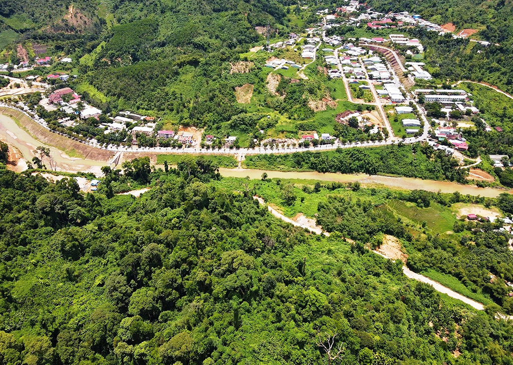 'Rừng thiêng' giữa đại ngàn- Ảnh 4. 'Rừng thiêng' giữa đại ngàn- Ảnh 4.