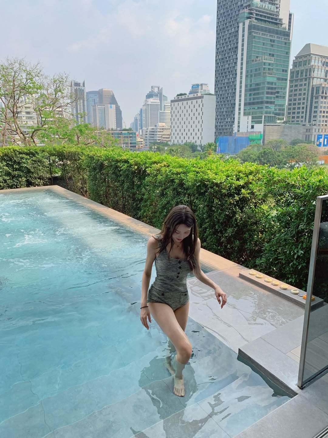 Hot girl Hàn giảm 1-2kg mỗi tháng nhờ thói quen tắm độc đáo- Ảnh 5. Hot girl Hàn giảm 1-2kg mỗi tháng nhờ thói quen tắm độc đáo- Ảnh 5.