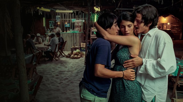 7 phim 18+ là kiệt tác hay nhất mọi thời đại: Cảnh nóng được cả thế giới tung hô, xem không dứt ra nổi- Ảnh 8. 7 phim 18+ là kiệt tác hay nhất mọi thời đại: Cảnh nóng được cả thế giới tung hô, xem không dứt ra nổi- Ảnh 8.