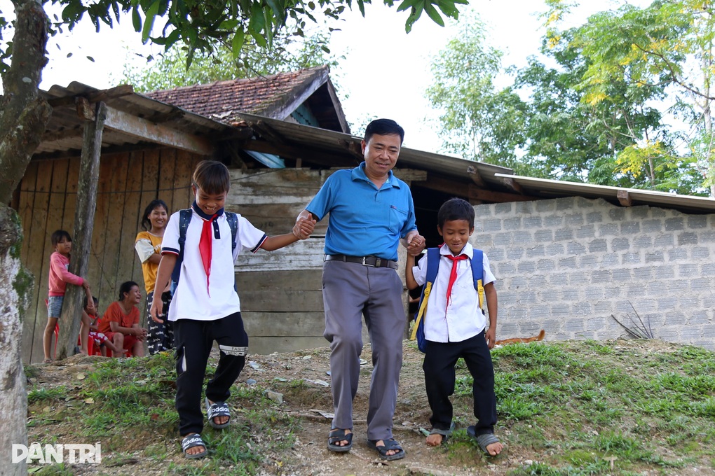 Cấm con đến trường vì thầy bói nói nếu tiếp tục đi học sẽ gặp tai nạn” - 3