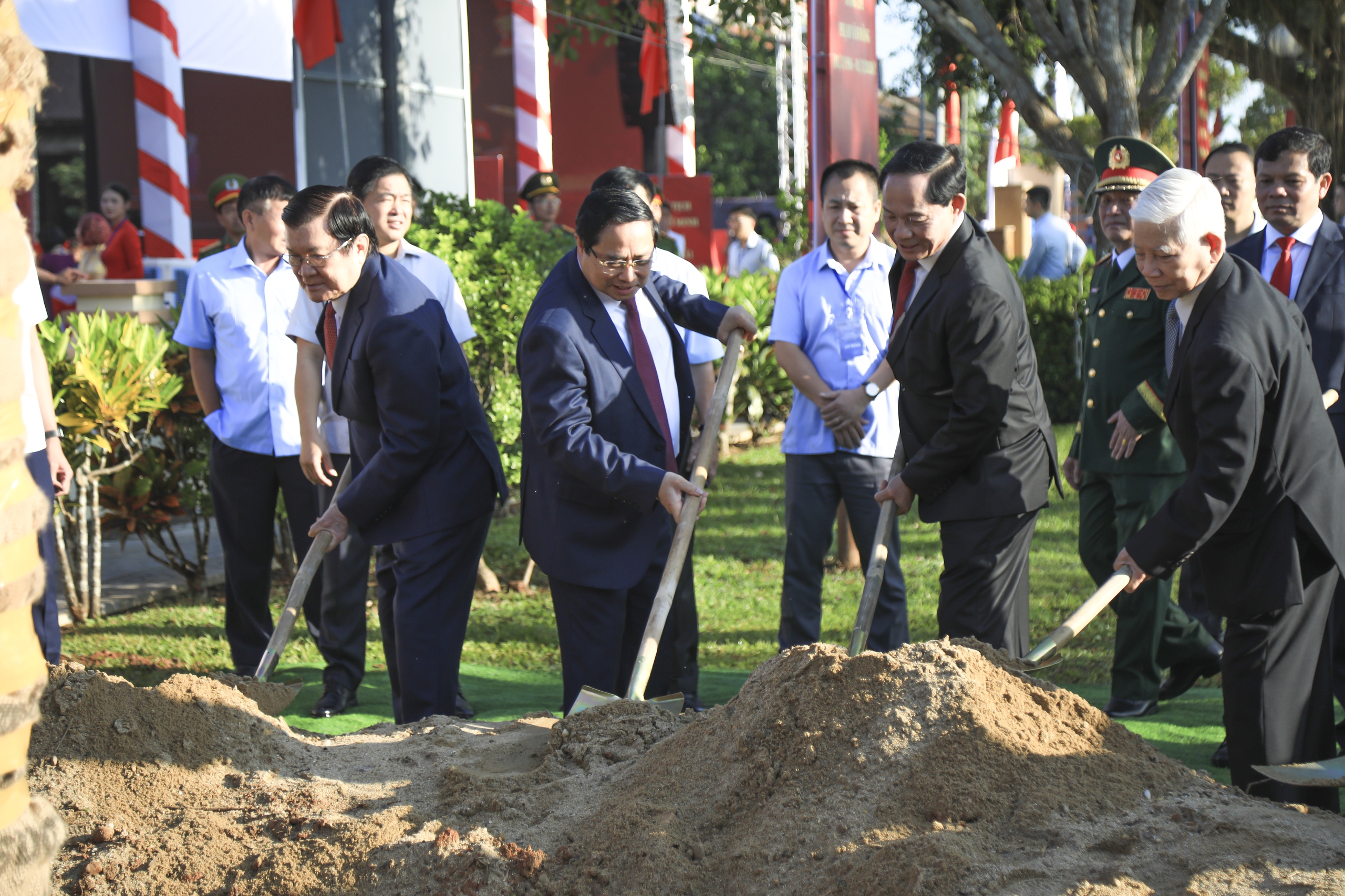 Trân trọng kế thừa, phát huy di sản của Thủ tướng Phạm Văn Đồng 4 Thủ tướng Phạm Minh Chính: Trân trọng kế thừa di sản của Thủ tướng Phạm Văn Đồng - Ảnh 4.