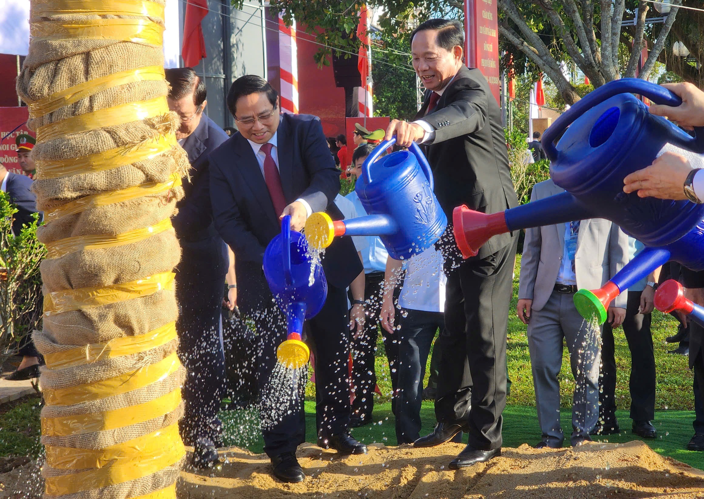 Thủ tướng - Ảnh 3.