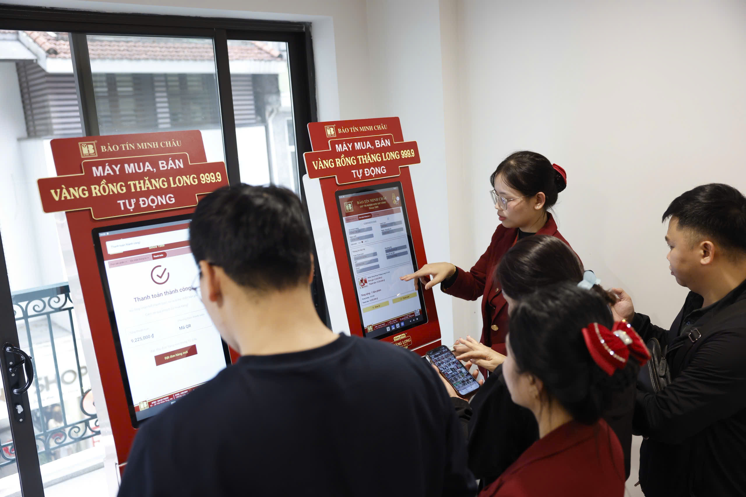 Giá vàng tự do tăng liên tục - Ảnh 3.