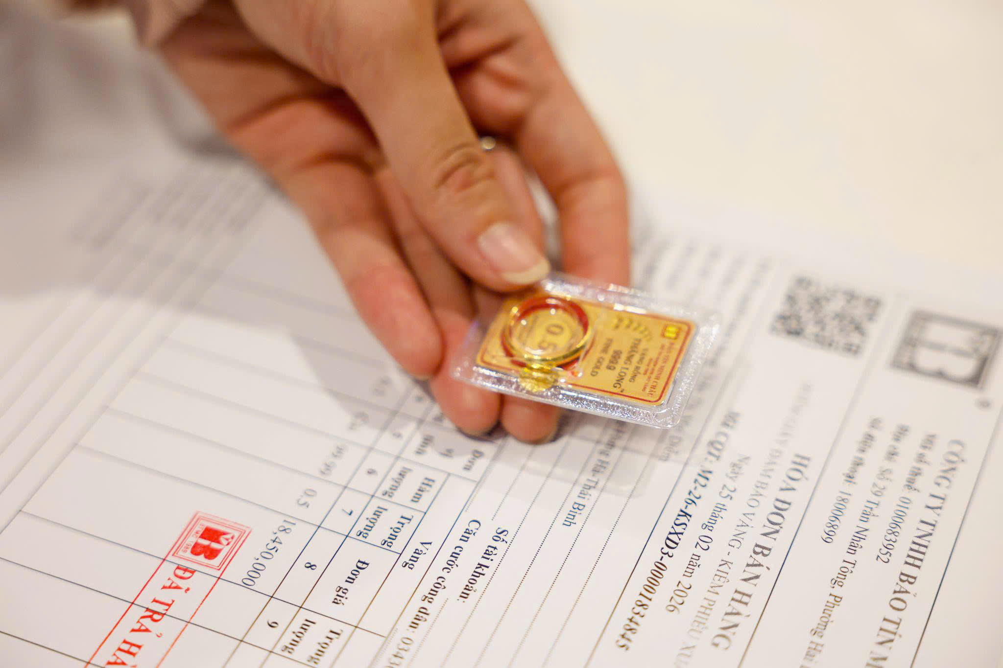 Giá vàng tự do tăng liên tục - Ảnh 4.