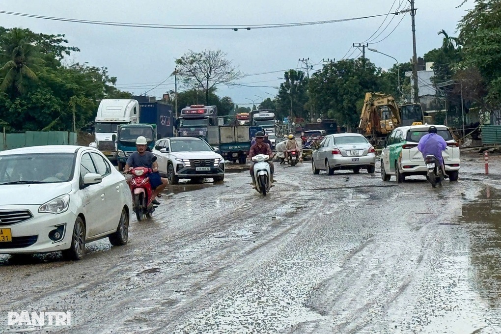 Bộ Xây dựng siết dự án: Cấm nâng khống vốn, kiên quyết xử nhà thầu - 2