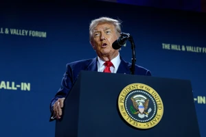 Ông Trump: Đã bàn với ông Putin về khả năng Mỹ và Nga phi hạt nhân hóa