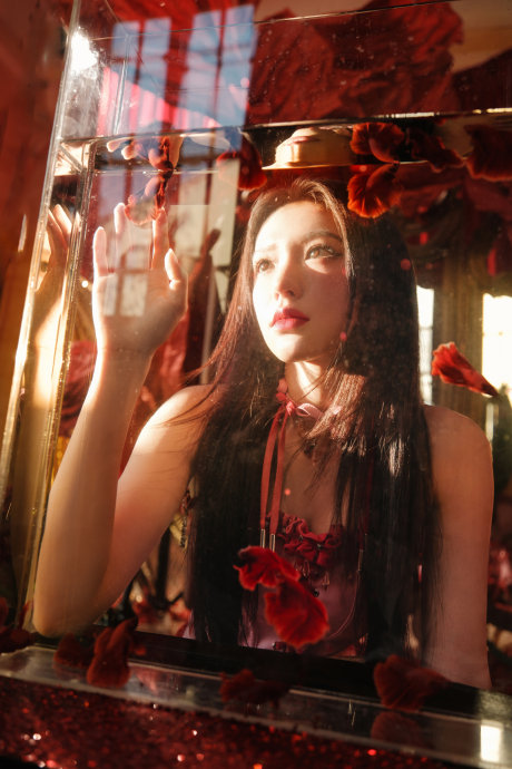 Tiếc cho mỹ nhân đẹp hơn vạn đoá hồng: Nhan sắc dao kéo nhấp nhô như đất nặn, 10 năm không gì hơn ngoài flop- Ảnh 3.