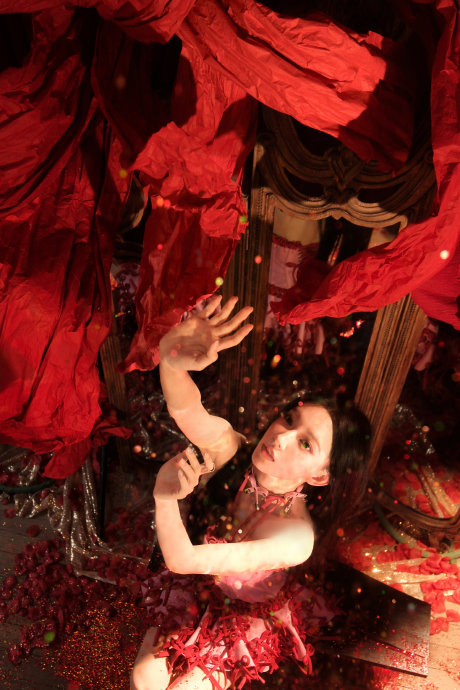 Tiếc cho mỹ nhân đẹp hơn vạn đoá hồng: Nhan sắc dao kéo nhấp nhô như đất nặn, 10 năm không gì hơn ngoài flop- Ảnh 4.