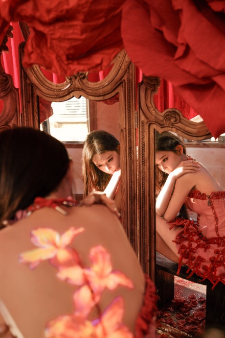 Tiếc cho mỹ nhân đẹp hơn vạn đoá hồng: Nhan sắc dao kéo nhấp nhô như đất nặn, 10 năm không gì hơn ngoài flop- Ảnh 5.