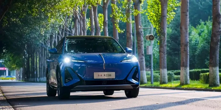 Pin mới cho phép xe điện đi hơn 1.000km/sạc, có chạy ở Nam Cực pin sụt rất ít - Ảnh 4.