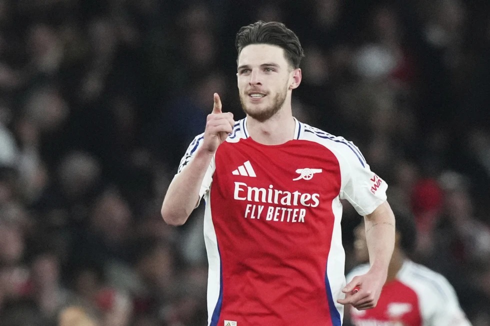 Arsenal “lép vế” trong đội hình kết hợp với Chelsea 7 Arsenal “lép vế” trong đội hình kết hợp với Chelsea - Ảnh 7.