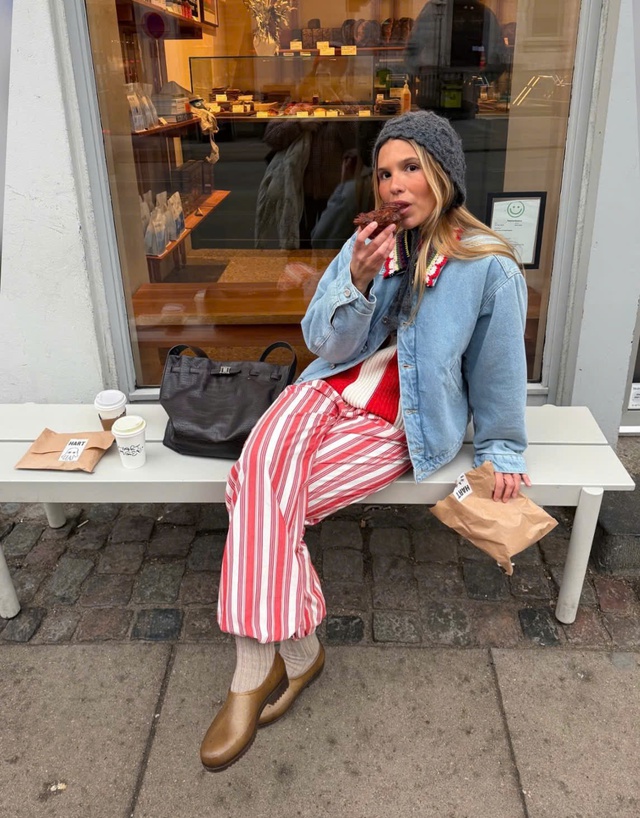 Mùa mốt năm nay, kiểu quần này đang dần thay thế quần denim 6 Mùa mốt năm nay, kiểu quần này đang dần thay thế quần denim - Ảnh 6.