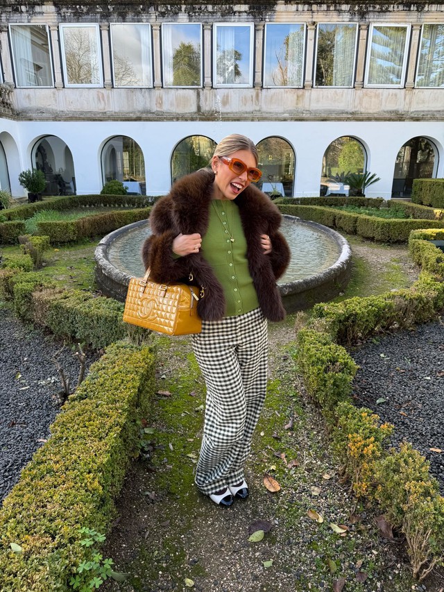 Mùa mốt năm nay, kiểu quần này đang dần thay thế quần denim 7 Mùa mốt năm nay, kiểu quần này đang dần thay thế quần denim - Ảnh 7.