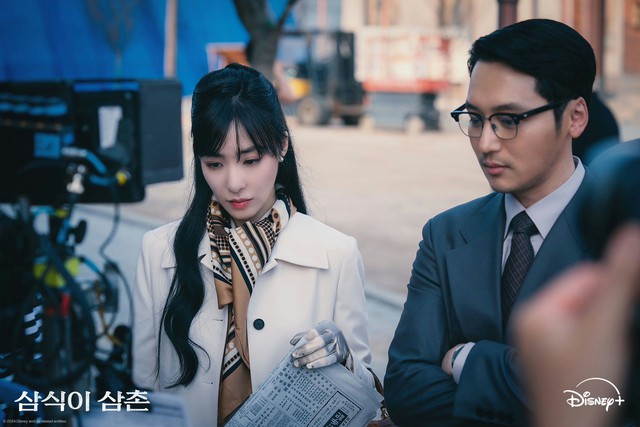 Ngỡ ngàng với ảnh cưới của Tiffany, SNSD tề tựu thành dàn phù dâu đẹp và quyền lực nhất lịch sử- Ảnh 3.