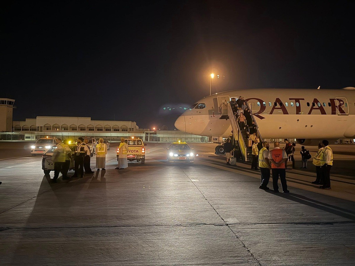 Hủy tour du lịch, sân bay đóng cửa, khách Việt mắc kẹt ở Trung Đông- Ảnh 2.