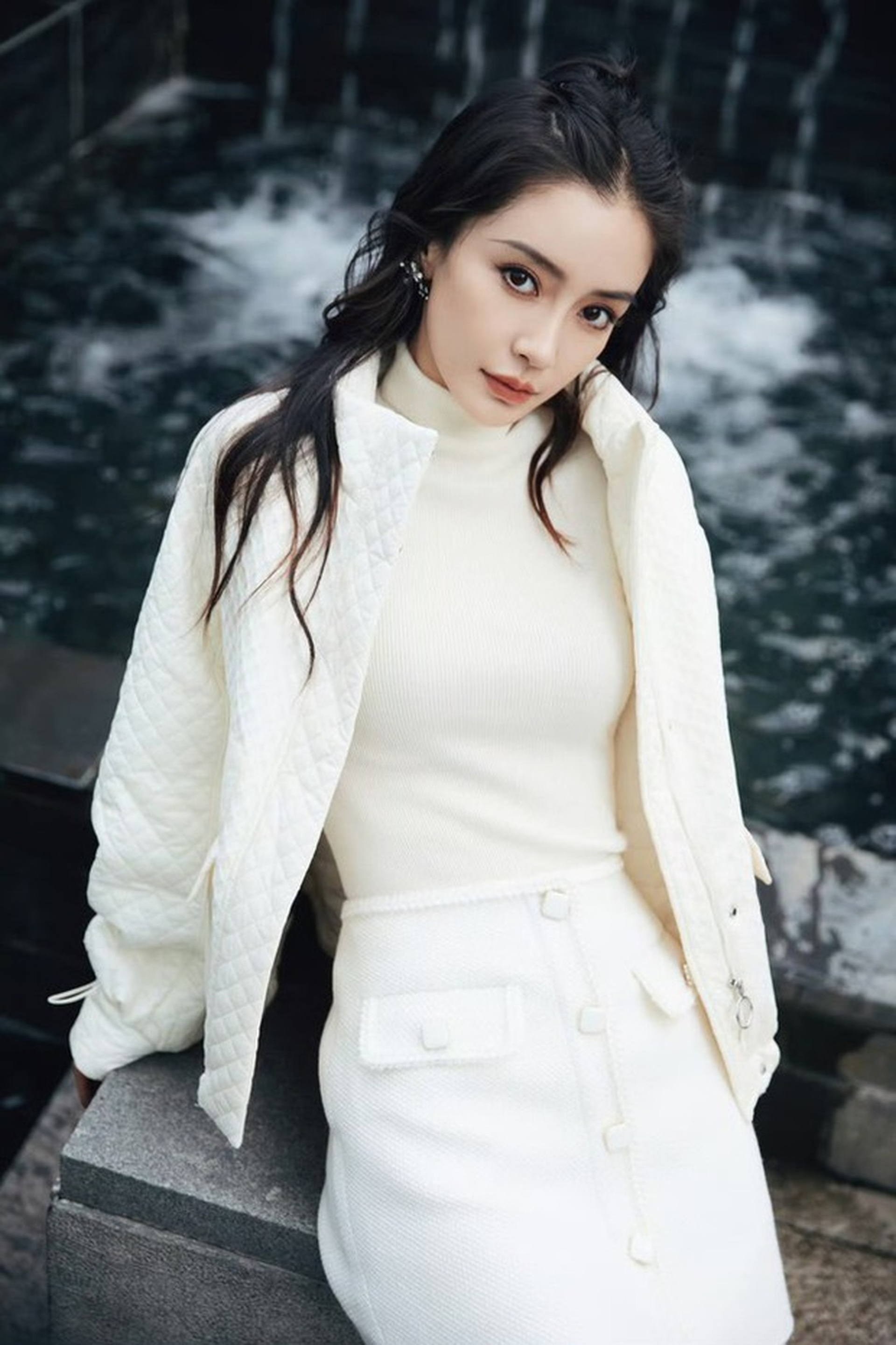 Angelababy ở tuổi 37: Nhan sắc “lão hoá ngược”, chưa vội hẹn hò - 9
