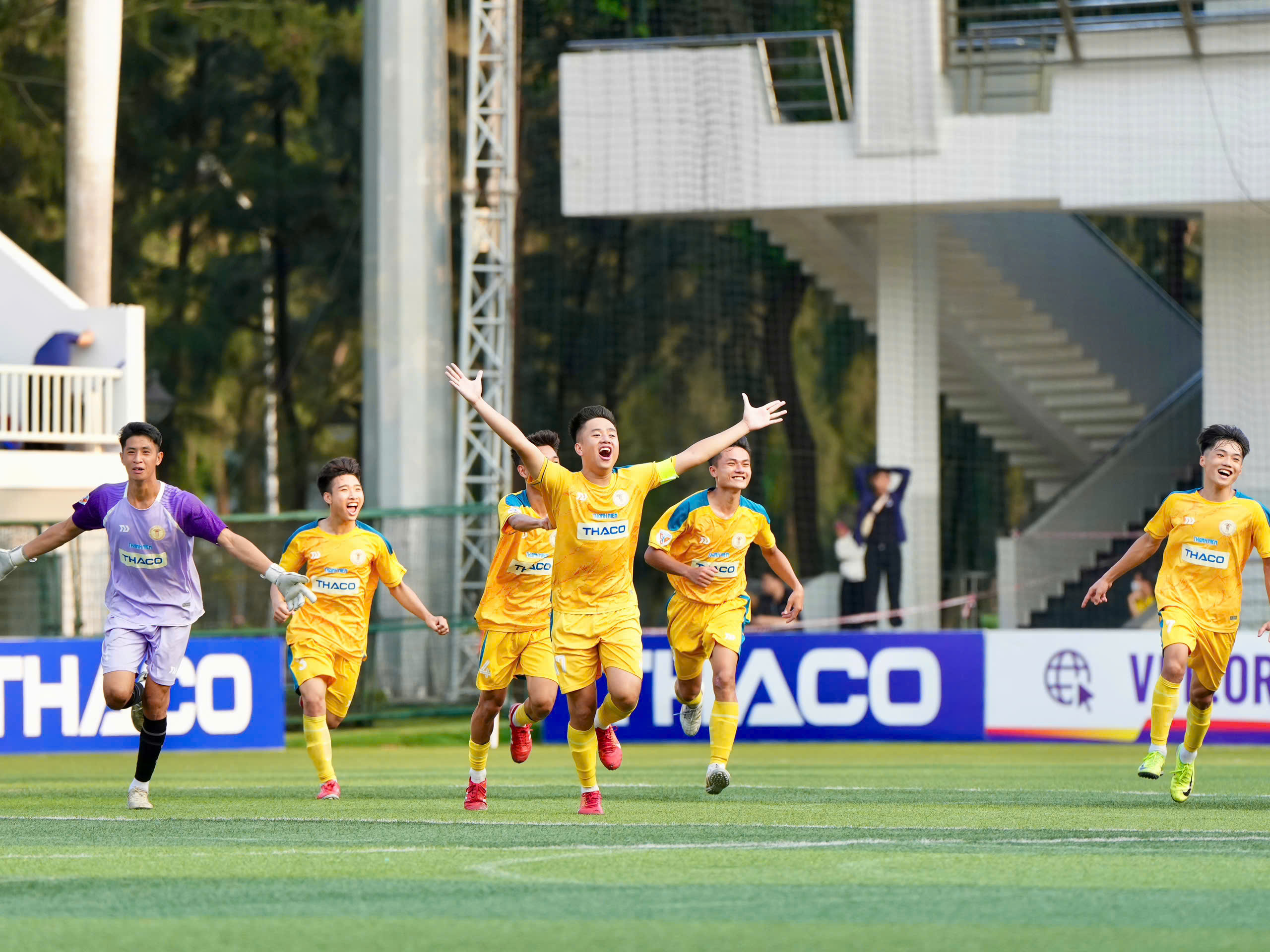 Trường ĐH VH-TT-DL Thanh Hóa: Sức mạnh tuyệt đối của nhà vô địch- Ảnh 5.