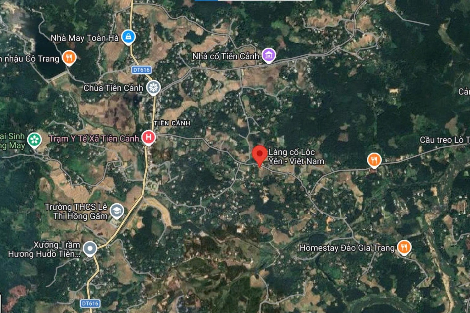 Bí ẩn chiếc bàn tự xoay trong ngôi nhà cổ bằng gỗ hơn 150 năm tuổi - 13