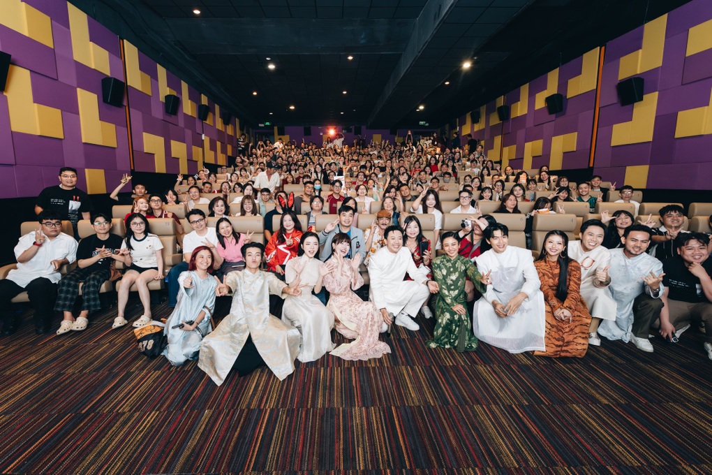 Trấn Thành làm 5 phim doanh thu hơn 2.100 tỷ đồng, bỏ túi bao nhiêu tiền? - 2