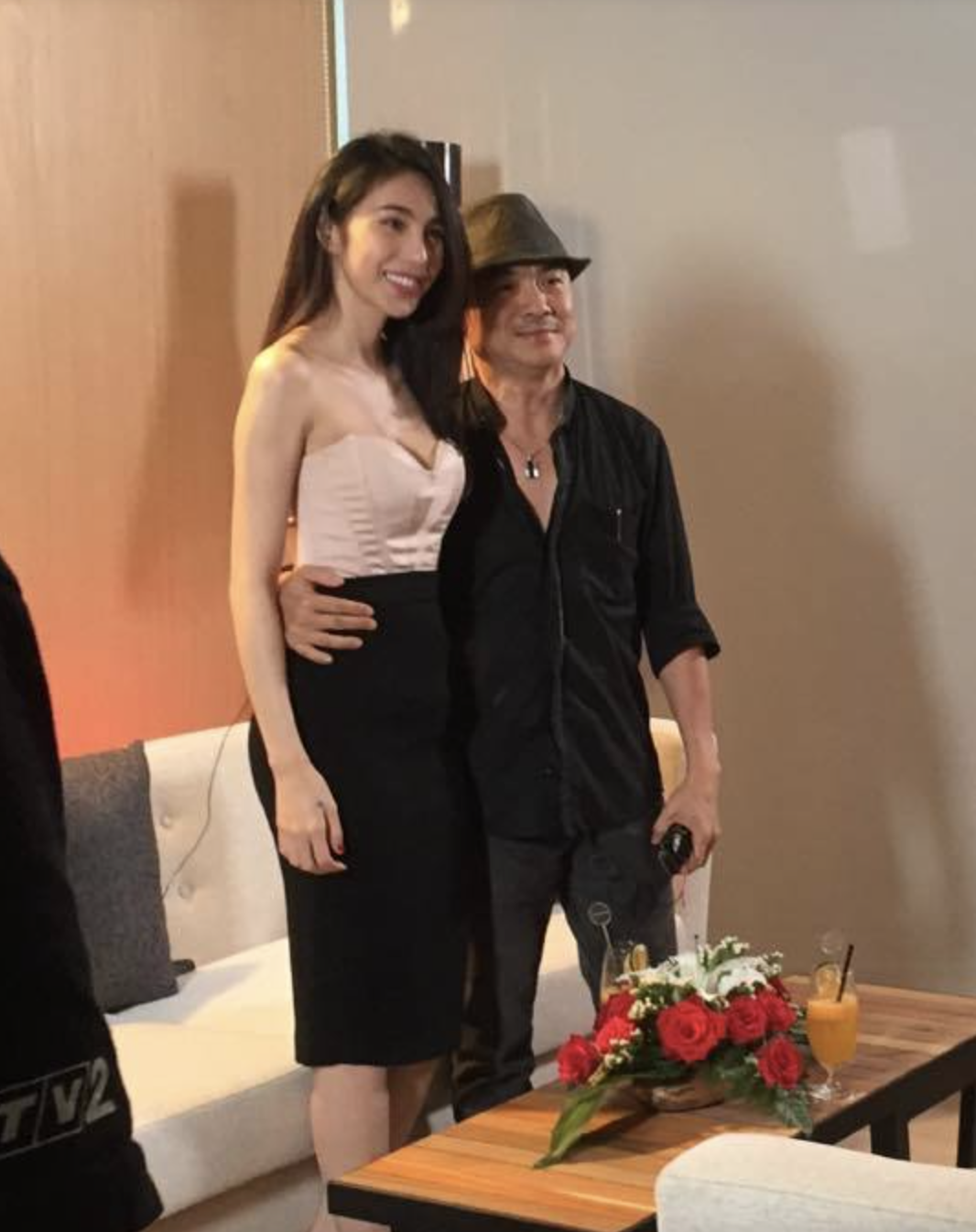 Nguyên mẫu chị Bờ Vai trong Thỏ Ơi!! ngoài đời thực là ai?- Ảnh 4.