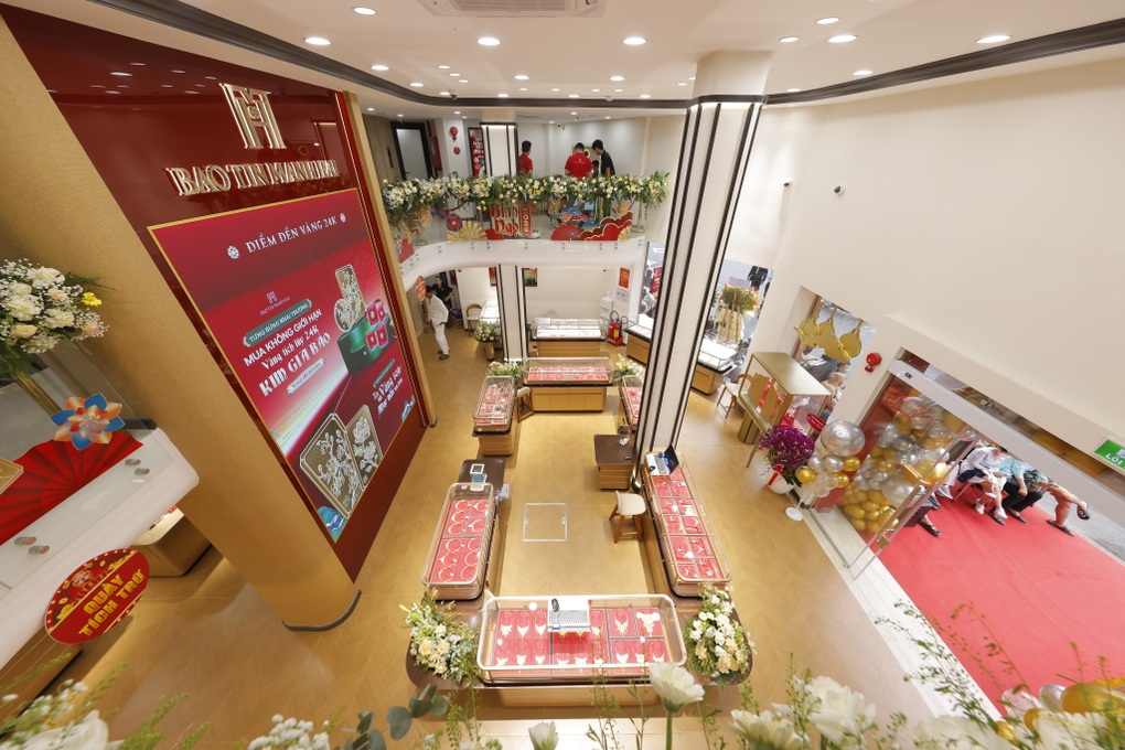 Bảo Tín Mạnh Hải nâng tầm trải nghiệm với cửa hàng quy mô lớn ở TPHCM - 2