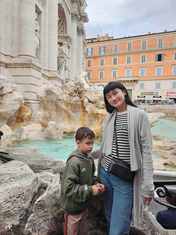 Kha Mỹ Vân thấy may mắn vì an toàn giữa lúc chiến sự ở Trung Đông 2 Gia đình cô chưa có kế hoạch về nhà ở Dubai giữa lúc chiến sự căng thẳng.