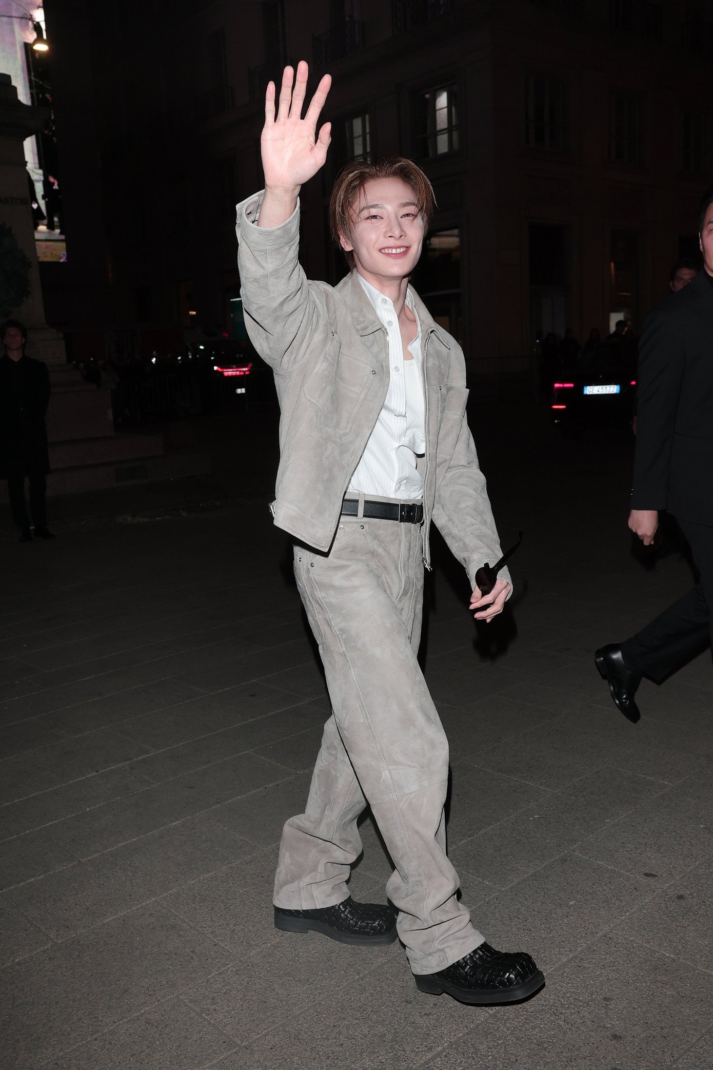 Cụ bà 79 tuổi sành điệu gây sốt, Thư Kỳ phong độ tại show Bottega Veneta 2026 - 5