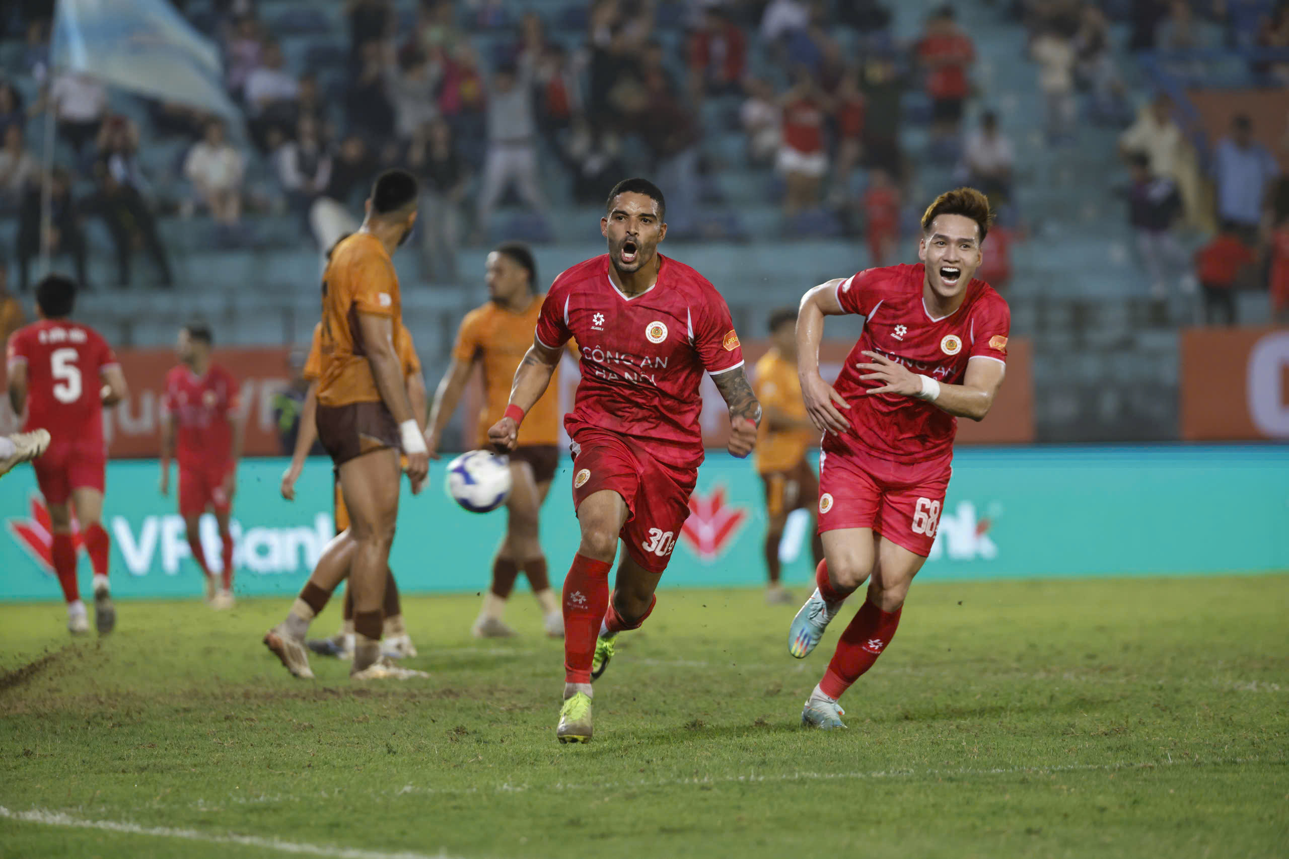 CLB CAHN thăng hoa, thầy Kim càng tự tin đội tuyển Việt Nam sẽ đánh bại Malaysia- Ảnh 5.