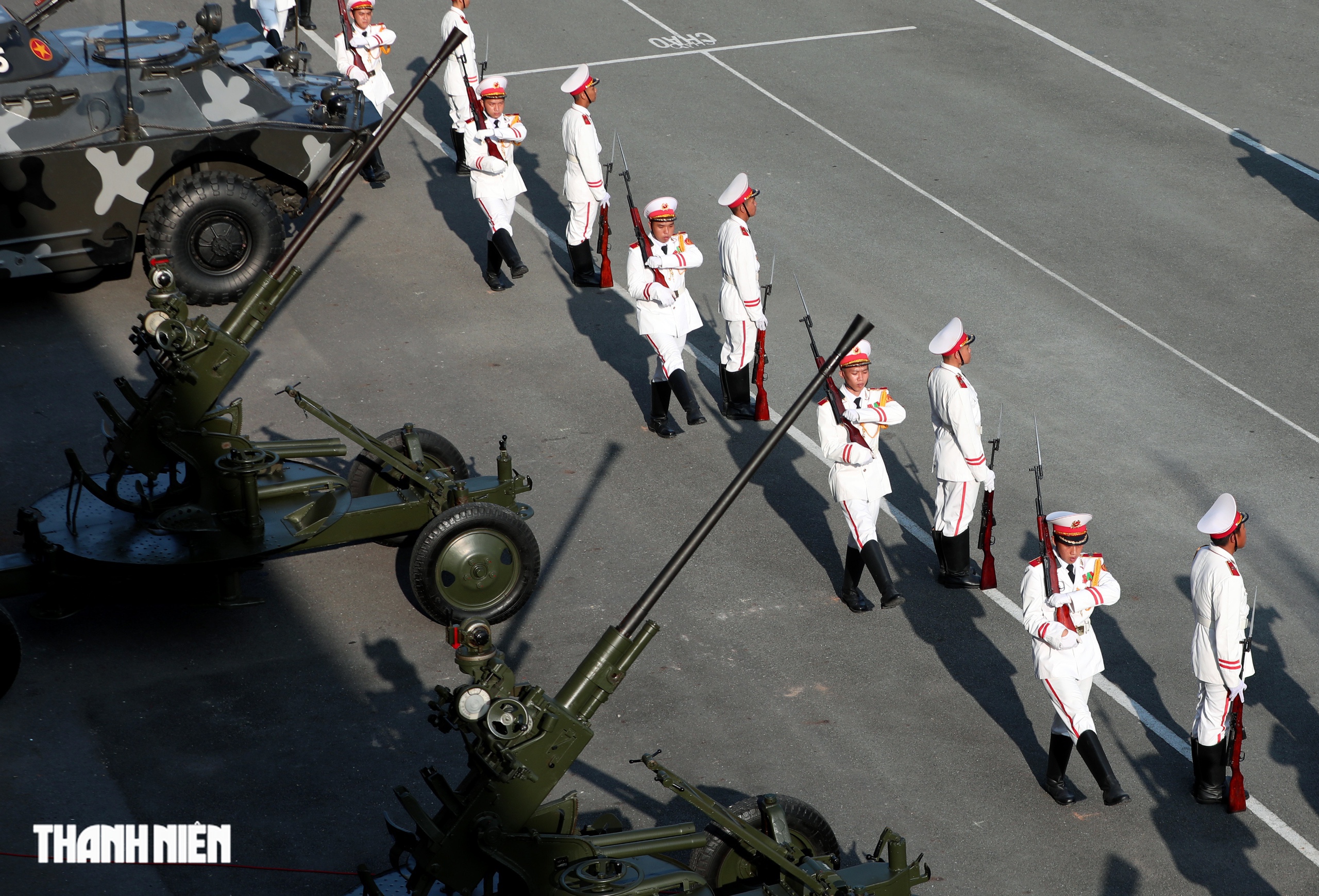 Lực lượng vũ trang TP.HCM ra quân huấn luyện năm 2026, sẵn sàng chiến đấu cao - Ảnh 4. Lực lượng vũ trang TP.HCM ra quân huấn luyện năm 2026, sẵn sàng chiến đấu cao - Ảnh 4.