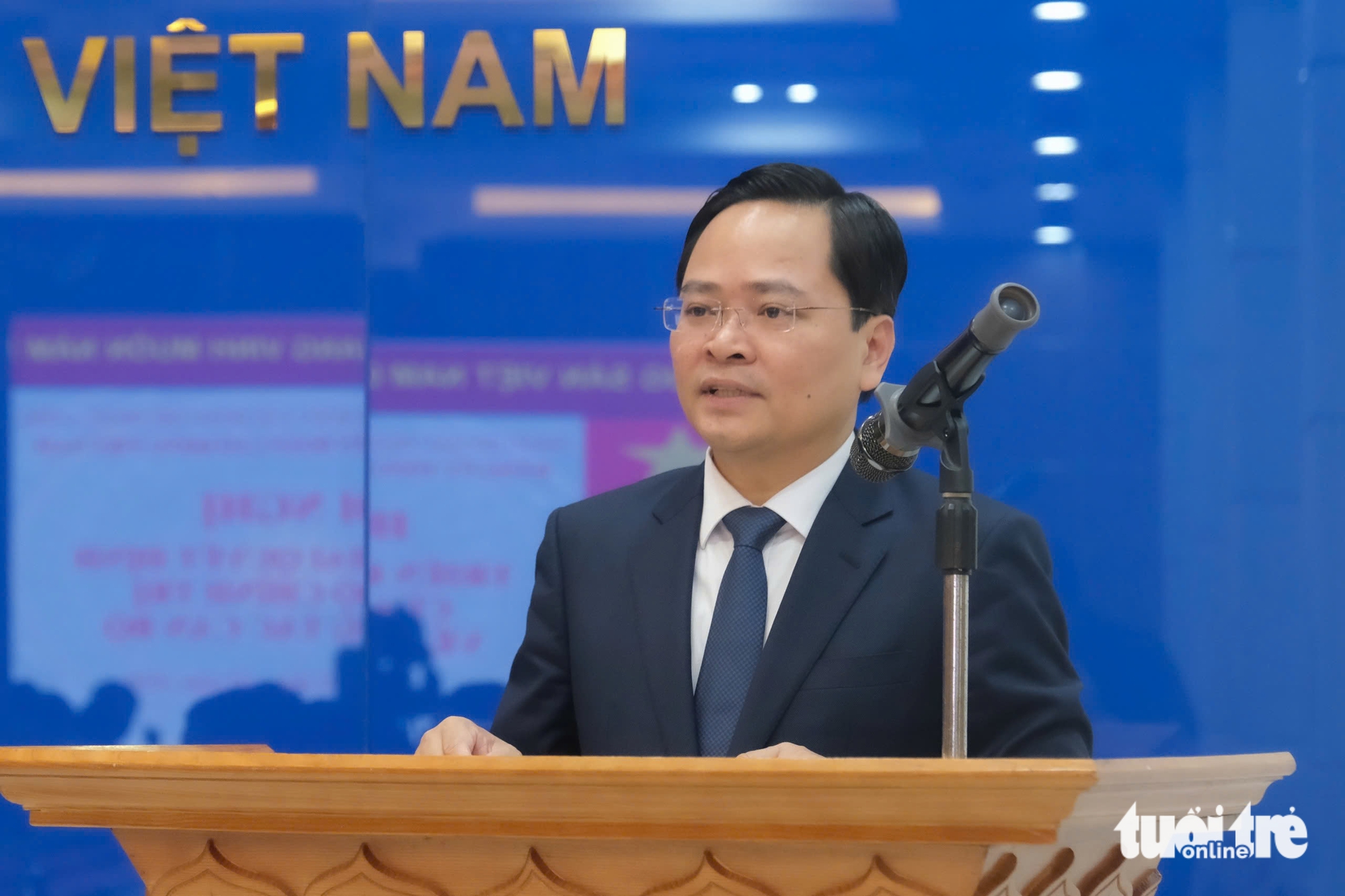 Ông Nguyễn Anh Tuấn là tân Bí thư Đảng ủy Tổng liên đoàn Lao động Việt Nam - Ảnh 3. nguyễn anh tuấn - Ảnh 3.