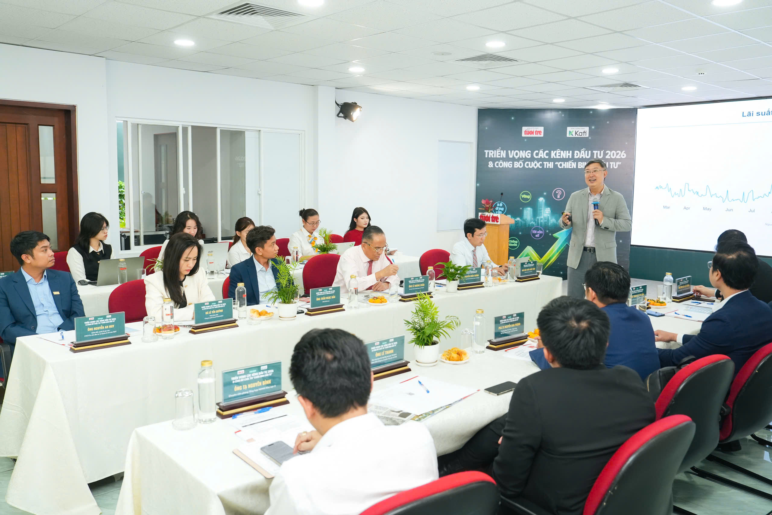 Chính sách tiền tệ không còn nới lỏng: Kinh tế 2026 sẽ xoay trục ra sao? - Ảnh 4.