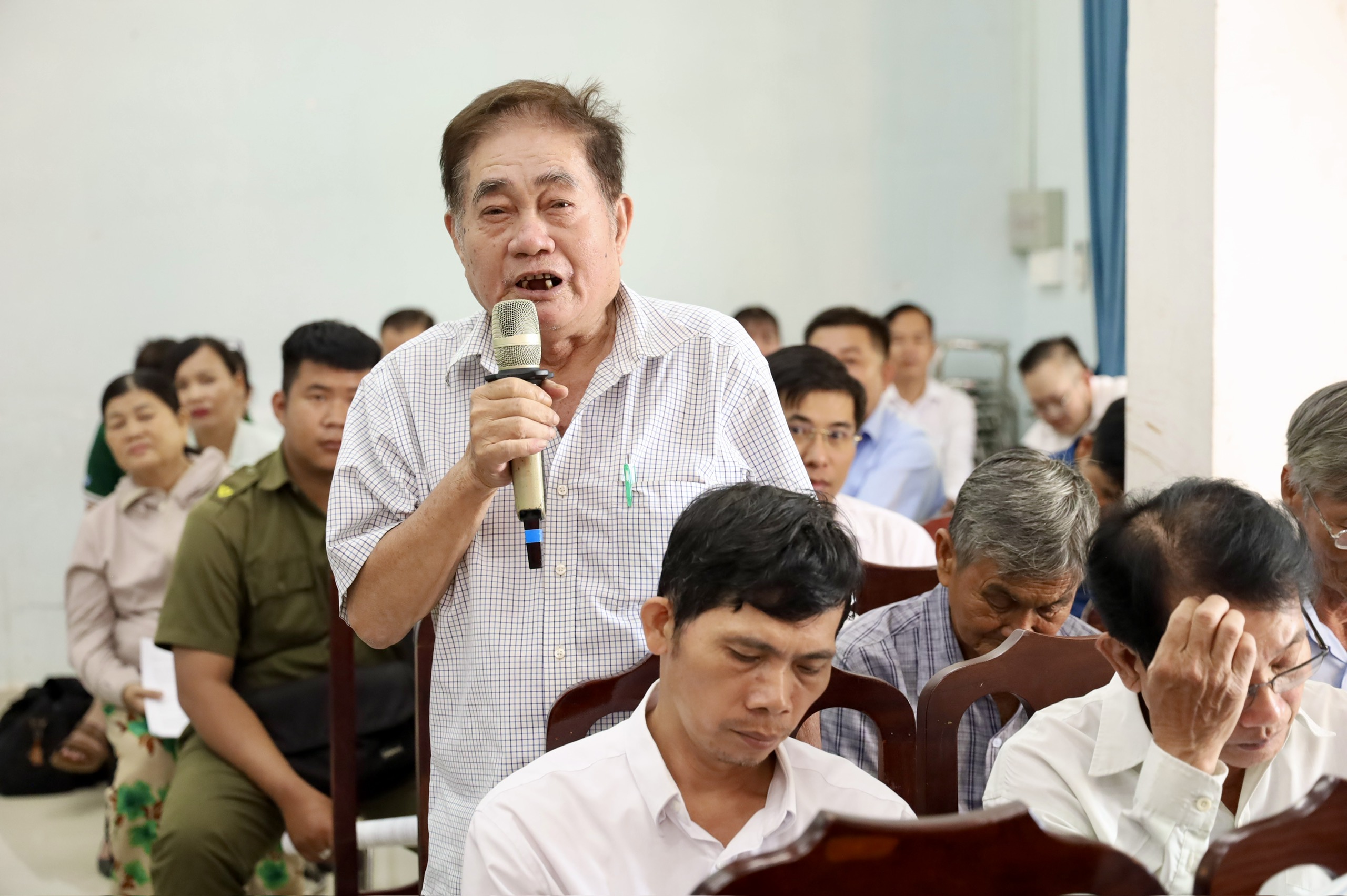 Cử tri 4 xã phía Tây TPHCM gửi gắm kỳ vọng về quyết sách sát thực tiễn - Ảnh 18.