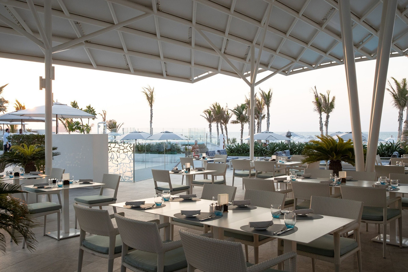 Hé lộ về khách sạn dành cho giới siêu giàu vừa bốc cháy ở Dubai- Ảnh 6.