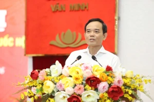 Bí thư Trần Lưu Quang: 'Nghĩ nhiều hơn cho người dân bằng những việc nhỏ, từ đó mới ra được những việc lớn hơn'