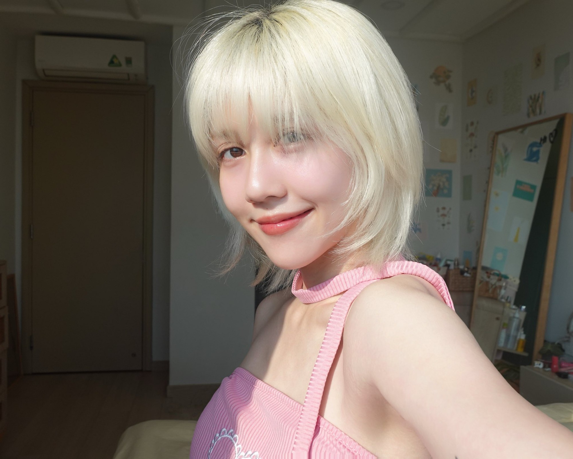 Nữ nghệ sĩ 3.6 tỷ views: Gia đình 3 đời làm quân nhân, tuổi 30 mới tìm được hướng dẫn sử dụng nhan sắc- Ảnh 7.