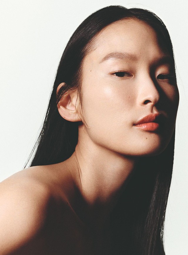 “Tân binh” của Hermès: Kem nền siêu dưỡng da, độ che phủ 10 điểm không có nhưng!- Ảnh 2.