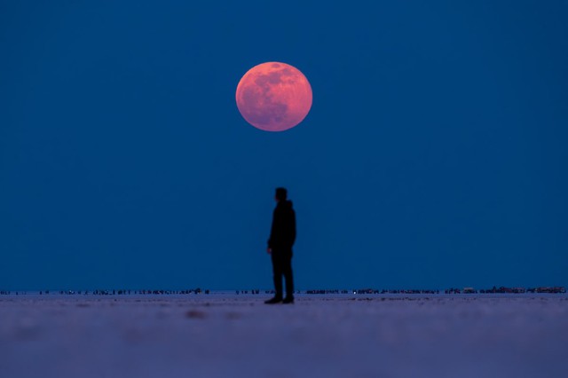 Tối mai (3/3) đừng quên nhìn lên bầu trời: Người Việt Nam có thể chiêm ngưỡng nguyệt thực toàn phần siêu hiếm như thế nào?- Ảnh 4.